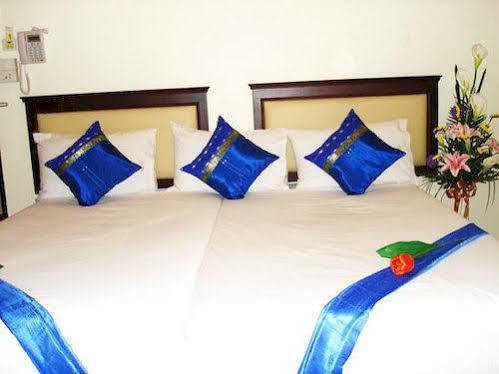Hostel Center Point Plaza Bangkok Zewnętrze zdjęcie
