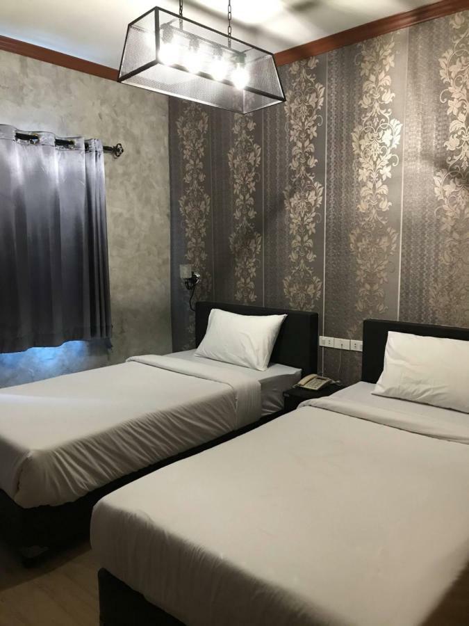 Hostel Center Point Plaza Bangkok Zewnętrze zdjęcie
