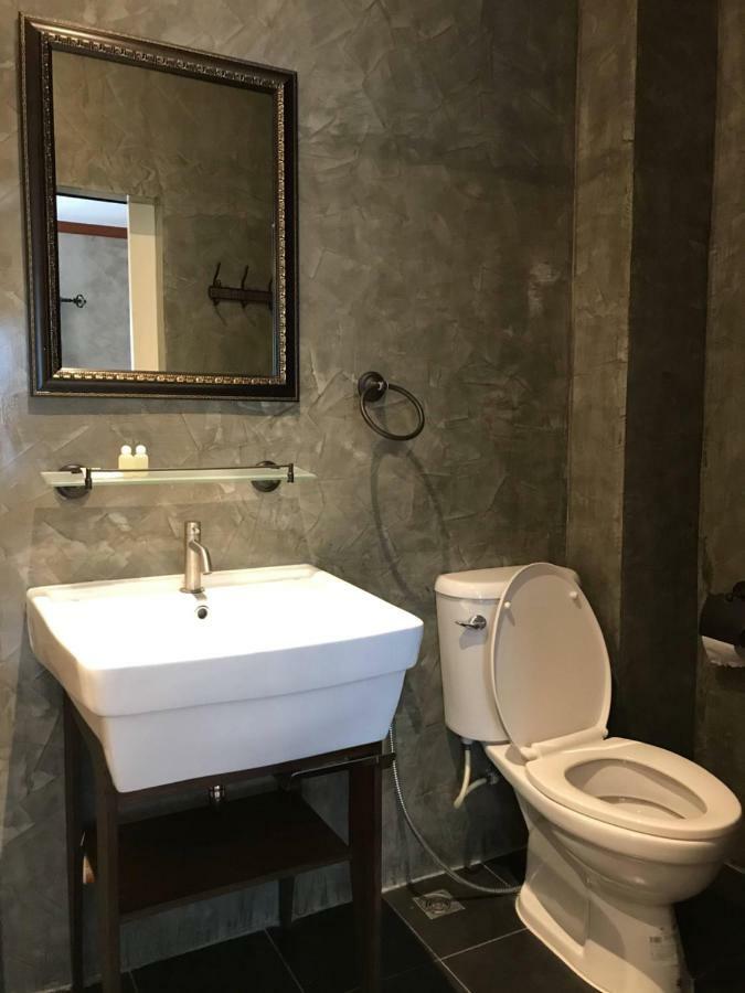 Hostel Center Point Plaza Bangkok Zewnętrze zdjęcie